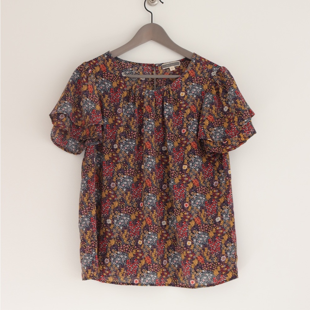 Ditsy floral ruffle sleeve blouse in warm autumn colors - Picture 2 of 8